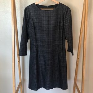 THEORY KAMILLINA TEXTURED 3/4 SLEEVE STRETCH WOOL DRESS. SIZE 6. NEW CONDITION.